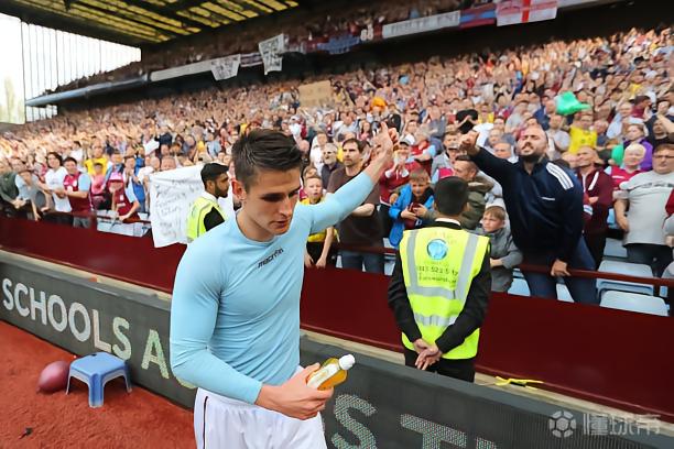 英超豪门降级往事，一场噩梦一场劫  第4张