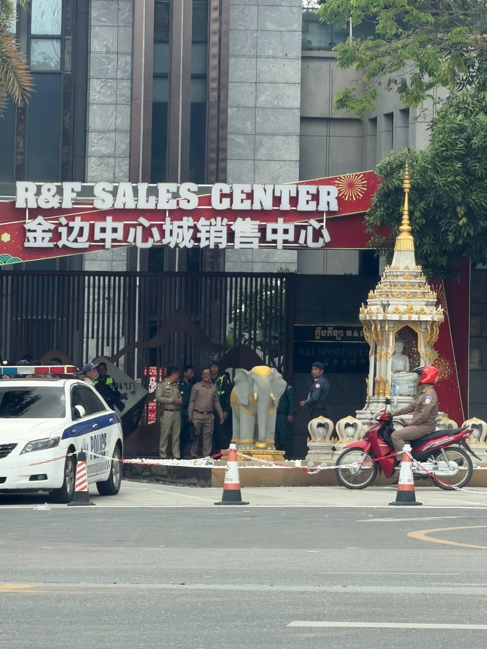 #群友爆料：金边富力大检查，没护照的快点跑吧。